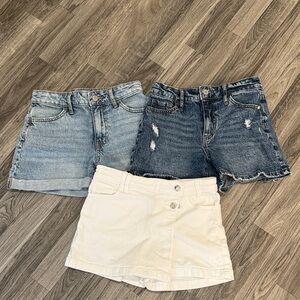 art class Blue shorts and Gap white Kids skort bundle size 10